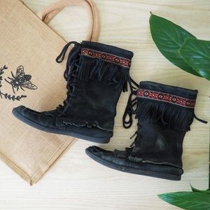 💚 DONATED 💚 Moccasin Boots